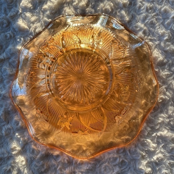 1950’s~MARIGOLD IRIS & HERRINGBONE PATTERN~JEANETTE GLASS CO.~SERVING BOWL~G13 - Picture 4 of 5